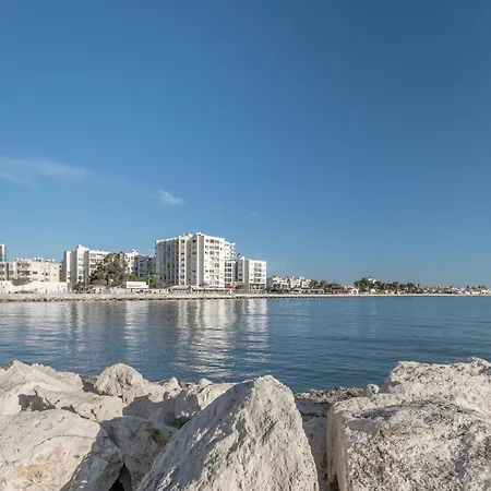 Apartment Sea-esta Seaview Apartment, 200 Meters To The Larnaka