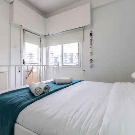 Sea-esta Seaview Apartment, 200 Meters To The Larnaca