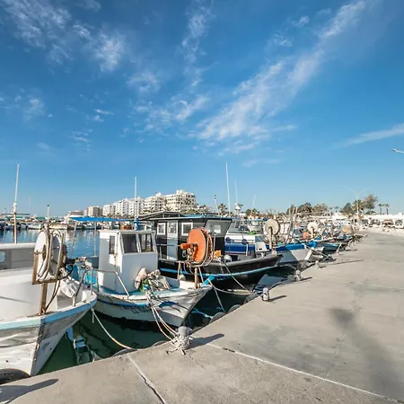 Lejlighed Sea-esta Seaview Apartment, 200 Meters To The Larnaca
