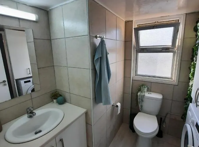 Apartment Sea-esta Seaview Apartment, 200 Meters To The Larnaka