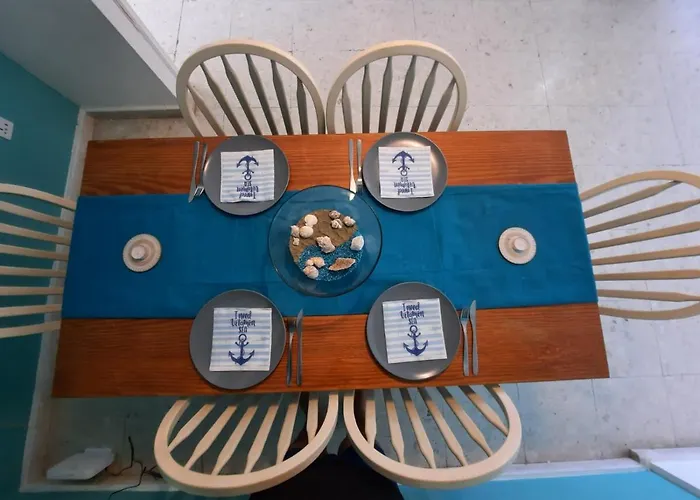 Sea-esta Seaview Apartment, 200 Meters To The Apartment Larnaka