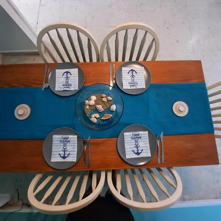 Sea-esta Seaview Apartment, 200 Meters To The Apartament Larnaca